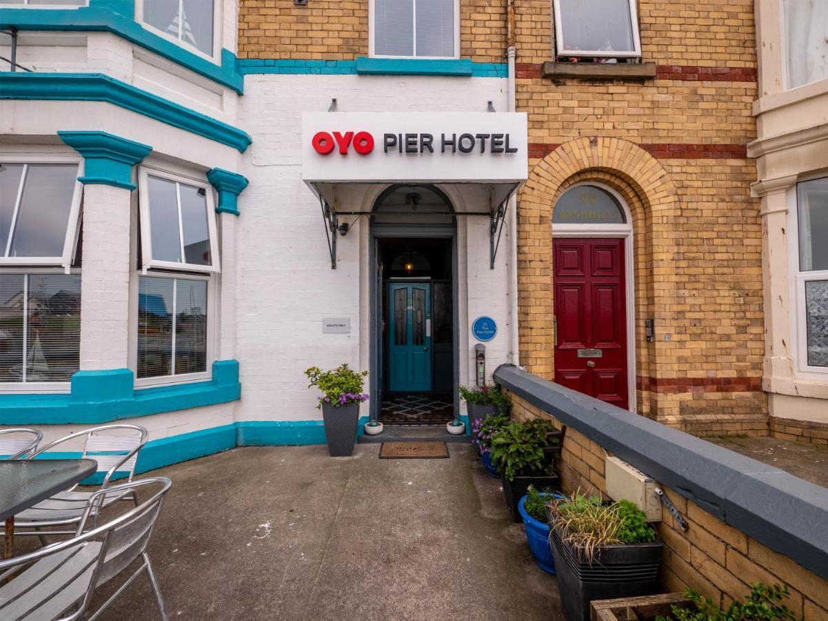 Oyo Pier Hotel Rhyl Exteriör bild
