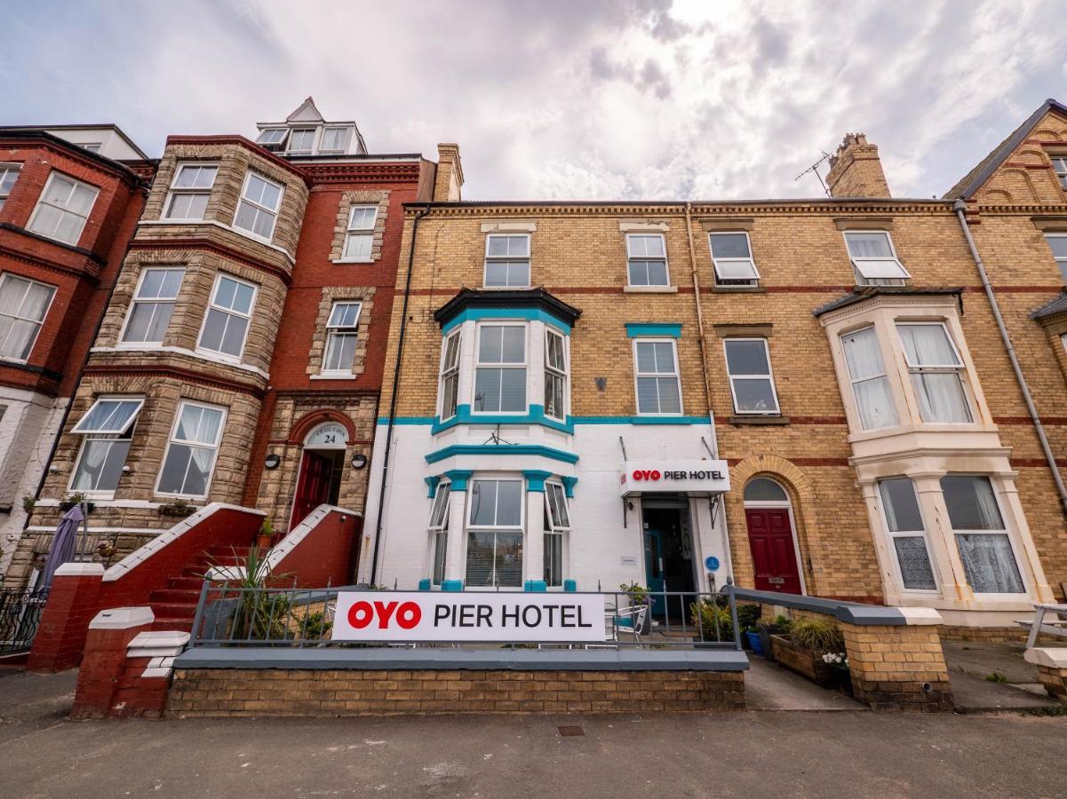 Oyo Pier Hotel Rhyl Exteriör bild